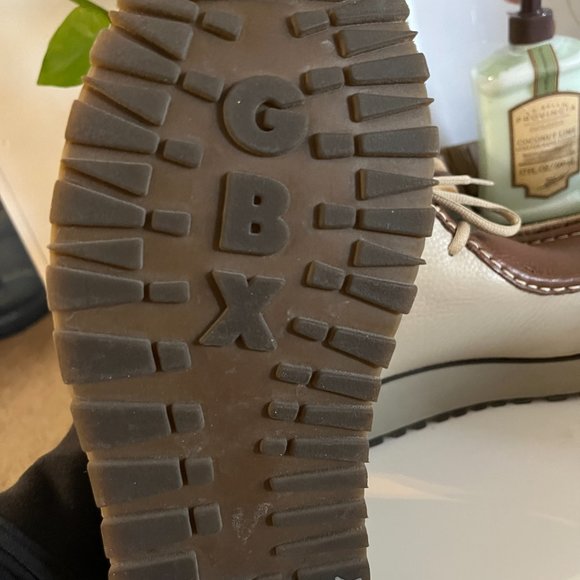 GBX Unisex slip on leather boots - Picture 8 of 8